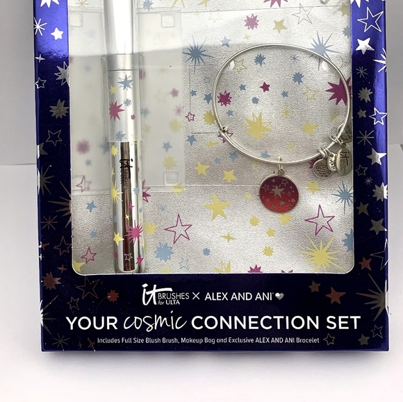 Alex and Ani x IT Cosmetics Brush and Bracelet - Picture 2 of 4